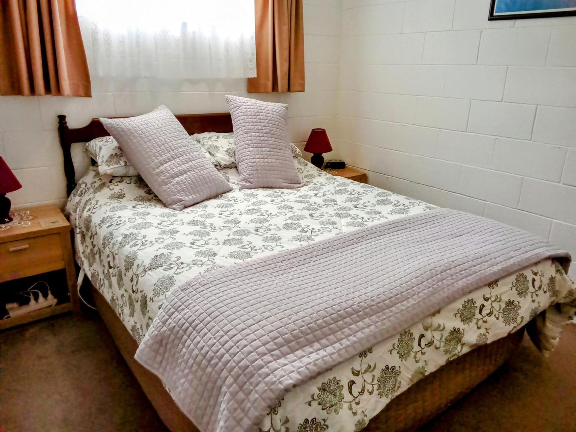 Park View 'Home Away From Home' Feilding Exterior photo